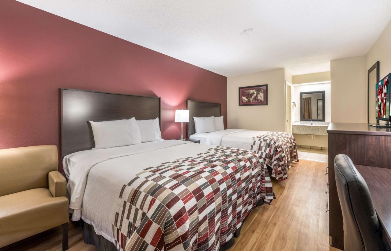 Red Roof Inn Indianapolis - Castleton Exterior photo